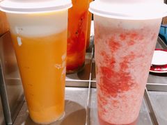 芝芝莓莓-喜茶(深圳东门1234店)