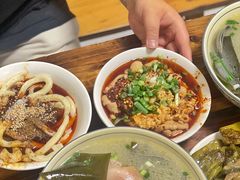 -中和裴氏蹄花(府河路店)