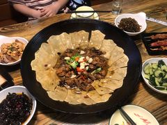 -每食每刻·皖北新民地锅鸡