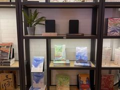 -新华书店(保利水城店)