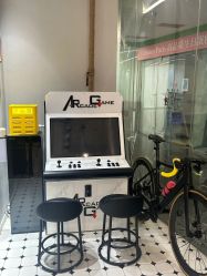 -老男孩男士理容馆·理发·烫染·修面