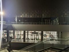 -东浩兰生上海世博展览馆