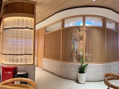 -云海肴云南菜(浦江欢乐颂店)