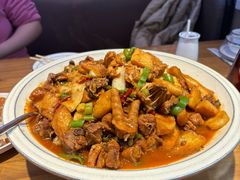 -俭寨大盘鸡·手抓肉·烧烤新疆菜(乌苏路店)