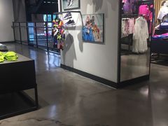 -NIKE品牌体验店(南京东路店)