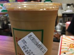 港式現拉絲襪奶茶-美芝莲(东方宝泰店)