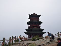 -定都峰