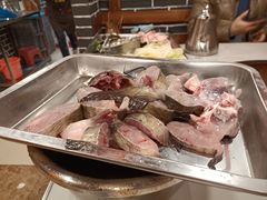 -小火炕铁锅炖鱼