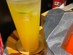 -江边城外烤全鱼(世茂广场店)