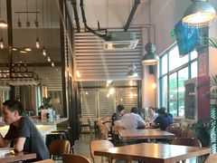 大堂-Twin Tails Brewpub双尾精酿餐吧(八坼店)