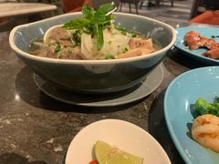 -港丽餐厅(高德置地店)