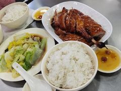 -华香鹅快餐店