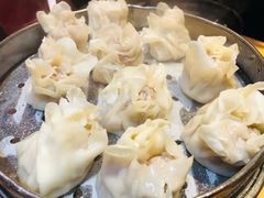 冬笋鲜肉烧麦-真真鲜馄饨店(启蒙路店)