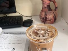 -瑞幸咖啡(绿地新都会9号楼店)