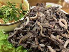 水爆肚-裕合顺清真餐厅·回民老菜·大连海鲜·特色烧烤(西安路店)