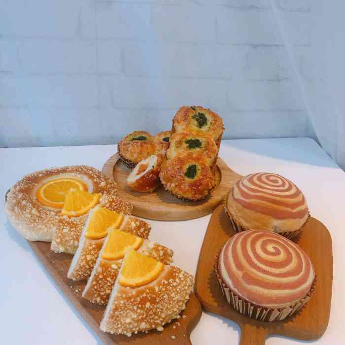 威利旺卡蛋糕烘焙西点培训-"老师课程安排讲课简单易懂,老师非常的