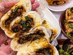 -李与白包子铺(桐梓林店)