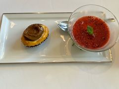 一口鲍鱼酥-伯衡55·吉品轩(乌鲁木齐南路店)