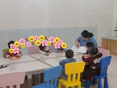 -KidsHome毅英宝贝家早教托育中心