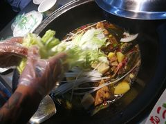 -屯老二农家铁锅炖·行业领军者(梅江店)