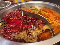 -沸炉重庆老火锅(军事博物馆店)