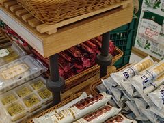 -牛朋牛奶棚(南昌路店)