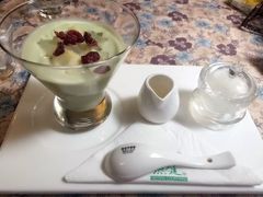 -燕庭·纯燕窝·甜品下午茶(南京西路店)