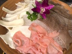 鸭肠毛肚黄喉拼盘-吼堂老火锅(武汉 天地壹方南馆店)