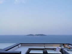 -瑰丽酒店·海吧·天际下午茶·现场DJ·天台酒吧