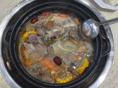 -九寨特色牦牛肉汤锅 羊肉汤锅