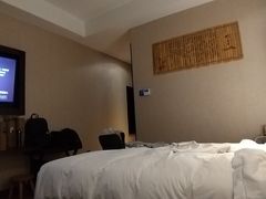 -泸州唯逸酒店(大山坪警察学院店)