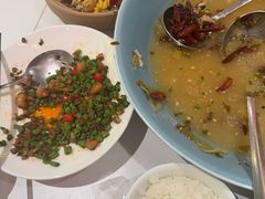 -姚姚酸菜鱼·金戈戈香港豉油鸡(喜荟城联名店)