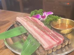 -明洞阿姨·韩式酱蟹烤肉·创意料理(三元桥店)