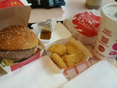 -麦当劳(宝山大厦店)