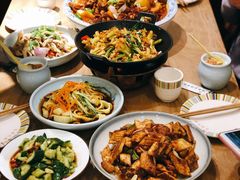 -巴依兄弟西域美食(机场店)