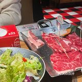 [礼花][礼花]是谁一年四季都在吃炉小哥[胜利][胜利]
