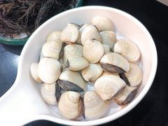 -老何家后安粉·糟粕醋海鲜火锅(三亚湾椰梦长廊店)