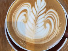 -ROAST coffee & eatery