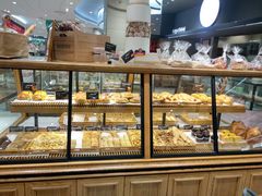 面包甜点陈列柜-汉柏麦香德国面包房(海信店)