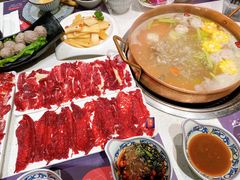 -牛村来人潮汕牛肉火锅(西单店)