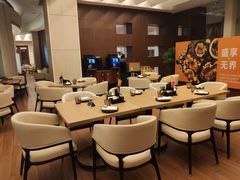 -怡咖啡海鲜自助餐厅(浦东香格里拉店)