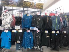 -迪卡侬(袁家岗店)