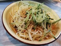 -霄汉牛三鲜湖北砂锅菜(万松园2店)