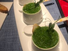 法式蒜香蜗牛-弦月窗LUNETTE BY AMANDA(复兴路店)