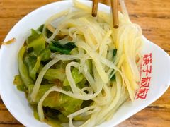 -朱秀英梆梆肉葫芦头(琉璃街店)