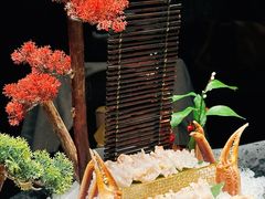 -蟹犇前•帝王蟹雪蟹(陆家嘴店)