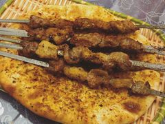 -牧场烧烤餐饮广场