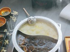 -牛武士寿喜烧·和牛火锅自助(全球首店)