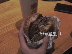 火烤双层牛肉特堡-The Habit Burger Grill 哈比特汉堡(复兴soho店)