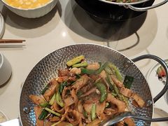 -渔语鱼酸菜鱼新川菜(来福士店)